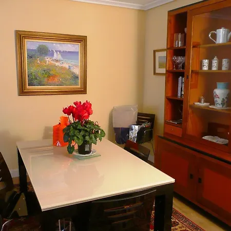 Apartment Centre
